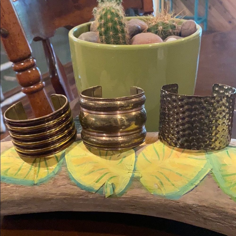 *free with purchase* Set of 3 bangle cuffs
